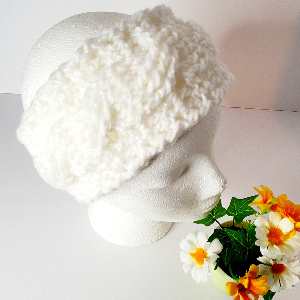 White ear warmer/turban crochet stretchy